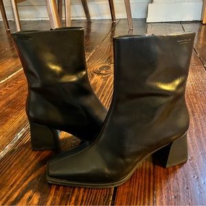Vagabond Hedda Boots Black Leather Size EU 39 (US Size 9)